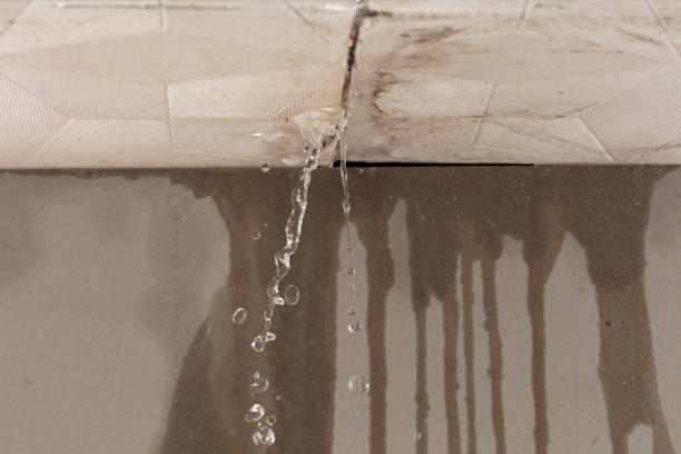 Professional Burst Pipe Cleanup technician working in Suwanee, GA